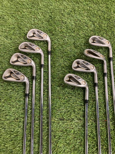 Used Men's TaylorMade R7 Draw Iron Set (8 Pieces)