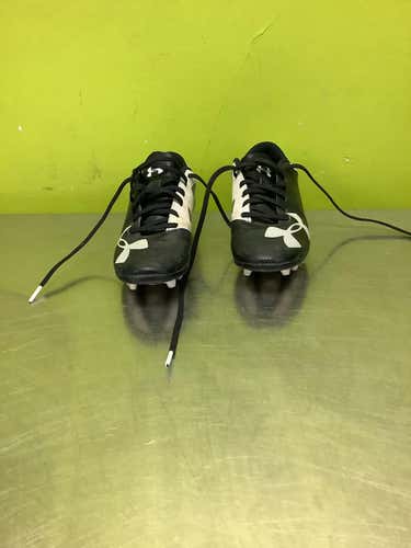 Used Under Armour Junior 01 Cleat Soccer Outdoor Cleats