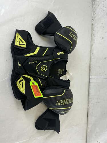 Used Warrior Alpha Dx5 Junior Md Hockey Shoulder Pads 4'6" - 5'0"