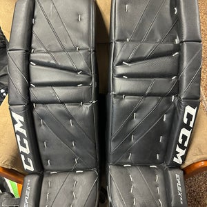 Used  CCM  Extreme Flex 5.9 Goalie Leg Pads