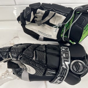 Used Maverik M3 Goalie Gloves 12"