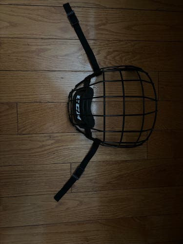 New CCM Full Cage FM580