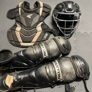 Used  Easton Gametime Catcher's Set