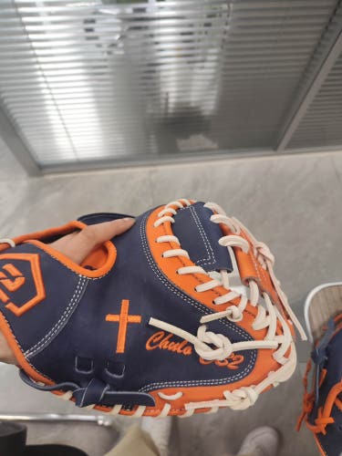 C2 Custom baseball gloves