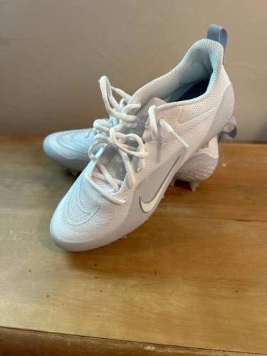 New never worn. Nike hirache 8 lacrosse cleats.  Size8.5