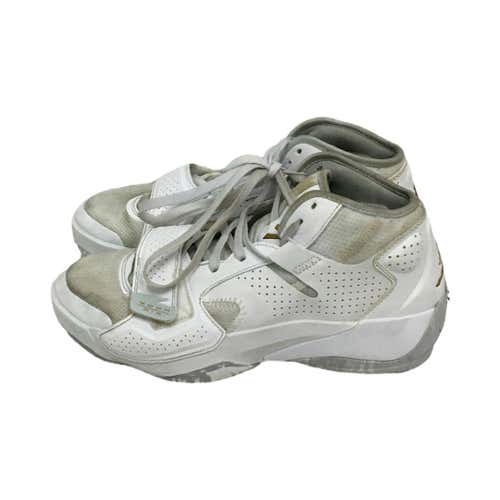 Used Nike Zion Senior 8.5 Basketball Shoes