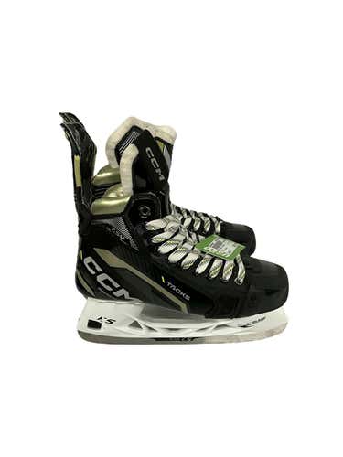 Used Ccm As-v Senior Ice Hockey Skates Size 7 W