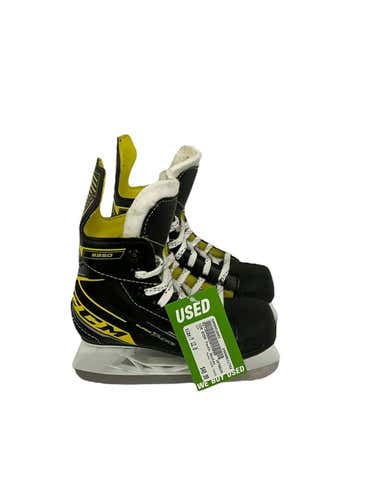 Used Ccm 9350 Tacks Youth Size 12 Ice Hockey Skates