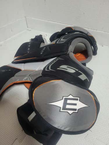 Used Easton St16 Sm Hockey Shoulder Pads