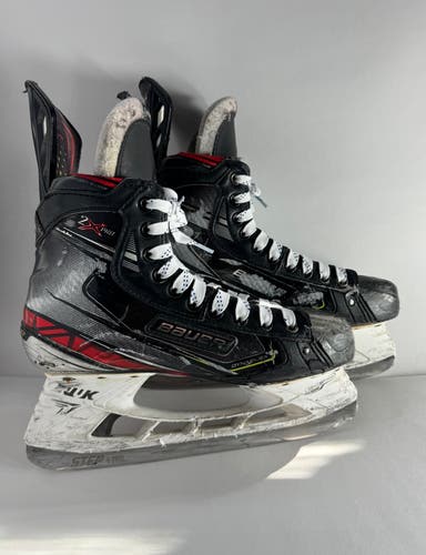 Used Senior Bauer Regular Width  Pro Stock 7 Vapor 2X Pro Hockey Skates