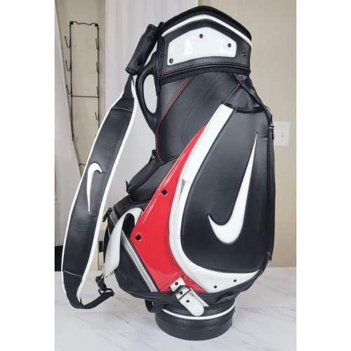 *Good Condition* Nike NG 360 Staff Golf Bag With Shoulder Strap