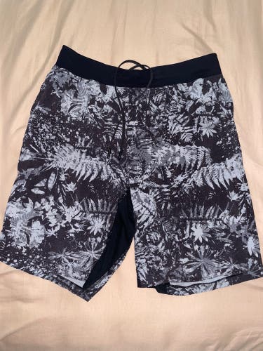 Black and White Used Men's Lululemon Shorts- Lined