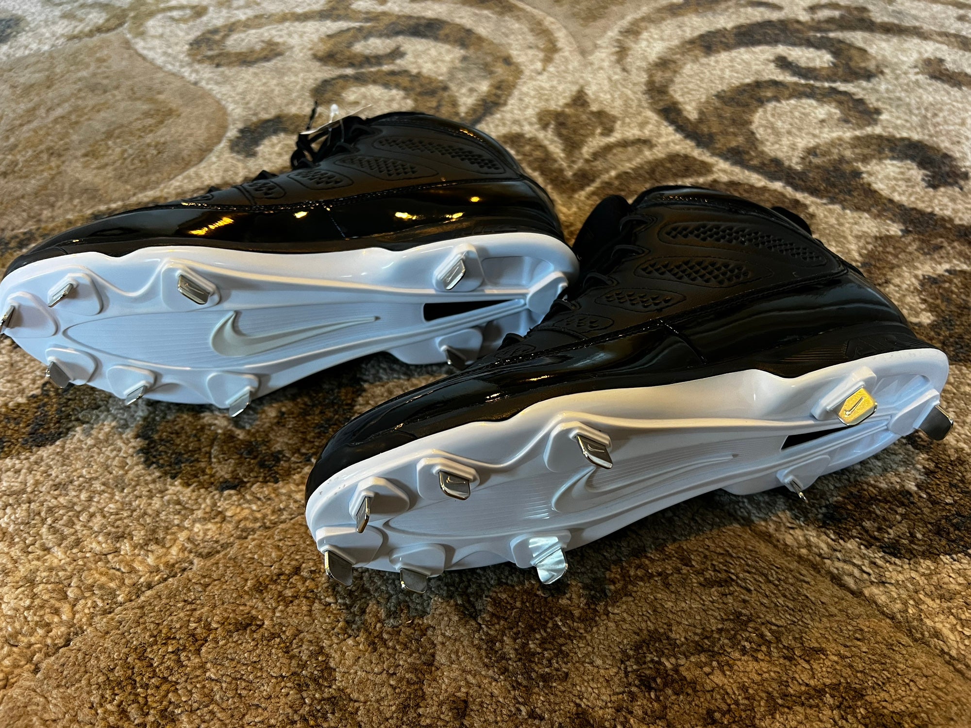 Rare New Men's Jordan / Jeter Baseball Cleats | SidelineSwap | Buy
