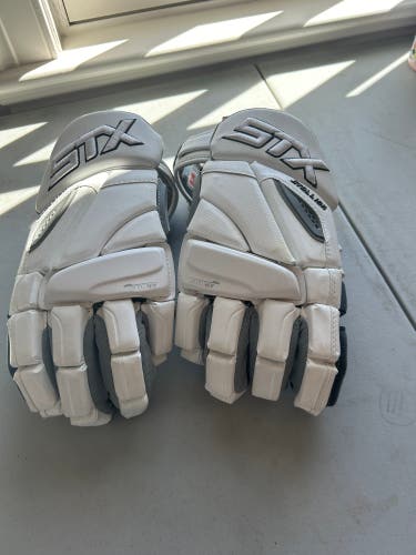 Lightly Used STX Large Stallion 500 Lacrosse Gloves Large