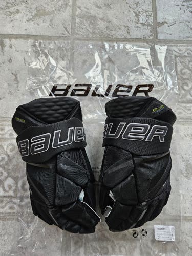 New Bauer Vapor Hyperlite Gloves 14"  See Description