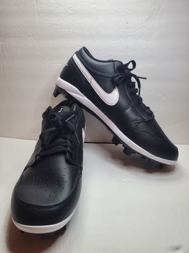 BNWOB Mens Nike Air Jordan 1 Retro MCS Low Baseball Cleat size 11 CJ8524-001