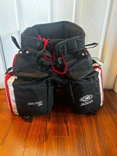 Used Medium Mckenney Pro Spec 370 Goalie Pants