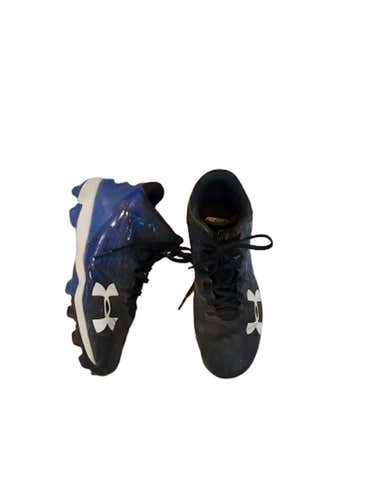 Used Under Armour Junior 04.5 Baseball And Softball Cleats