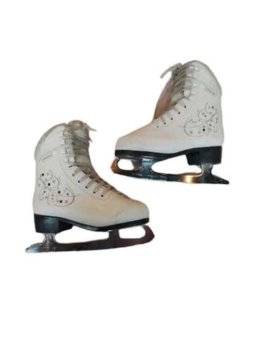 Used Jackson Soft Skate Youth 13.0 Soft Boot Skates