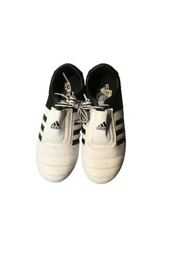 Used Adidas Junior 04 Footwear Running
