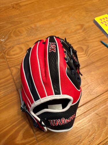 Wilson A2K 1724 Custom- Navy and Red (MN Twins Colors) 11.75 Brand New Unused w/ tag