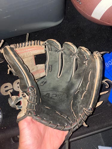 Used  Infield 11.5" A2K Baseball Glove