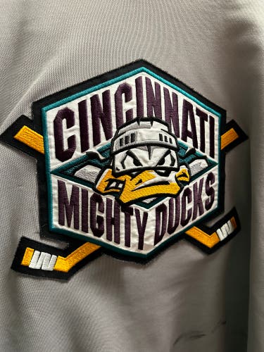 Cincinnati Mighty Ducks practice jersey size 56