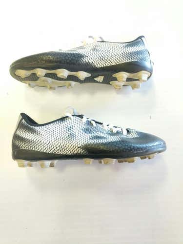 Used Adidas Junior 03.5 Cleat Soccer Outdoor Cleats