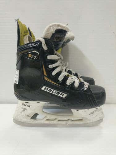 Used Bauer S29 Junior 01.5 Ice Hockey Skates