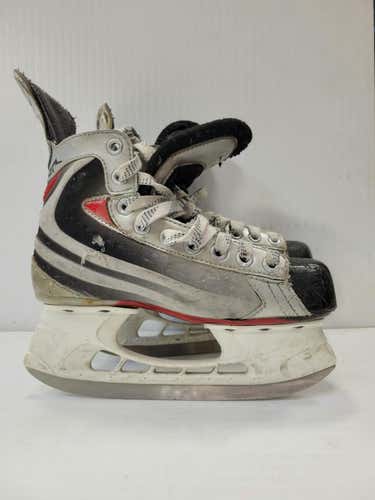 Used Bauer Select Junior 02 Ice Hockey Skates