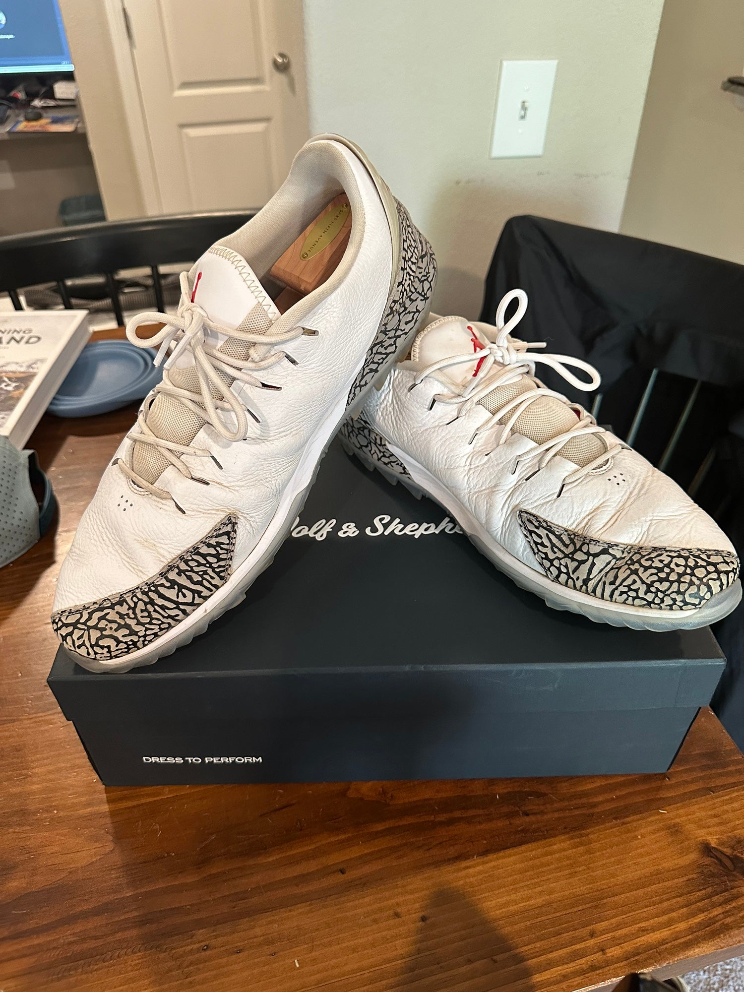 nike air jordan adg men's golf shoes