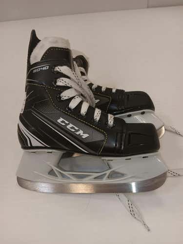 Used Ccm Tacks 9040 Youth 12.0 Ice Hockey Skates