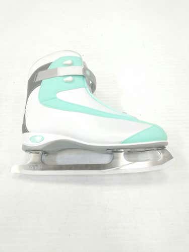 Used Dbx Senior 10 Soft Boot Skates