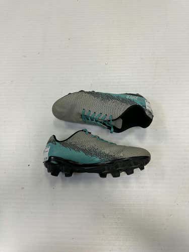 Used Junior 04 Cleat Soccer Outdoor Cleats