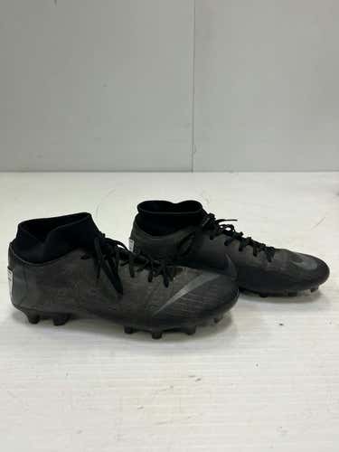Used Nike Senior 7 Cleat Soccer Outdoor Cleats