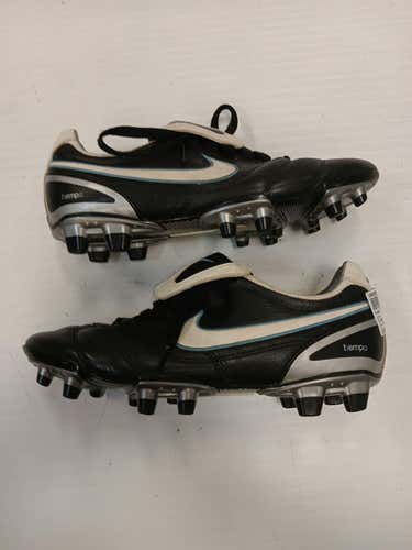 Used Nike Tiempo Senior 8.5 Cleat Soccer Outdoor Cleats
