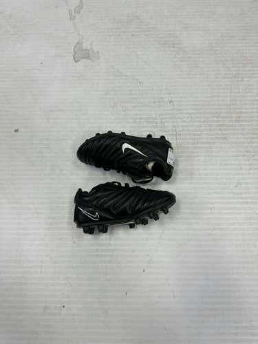 Used Nike Youth 11.0 Cleat Soccer Outdoor Cleats