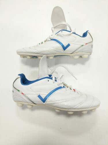 Used Senior 9 Cleat Soccer Outdoor Cleats