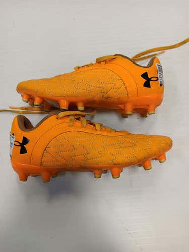 Used Under Armour Senior 6 Cleat Soccer Outdoor Cleats