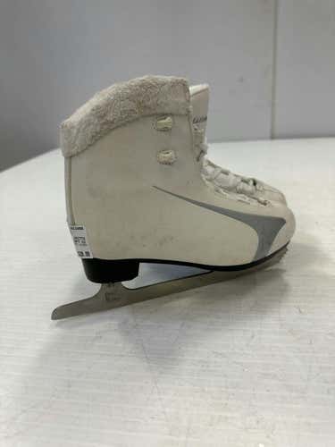 Used Winnwell Fig Skate Soft Sided Junior 03 Soft Boot Skates