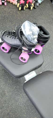 Used Riedell R3 Size 6 Senior 6 Inline Skates - Roller And Quad