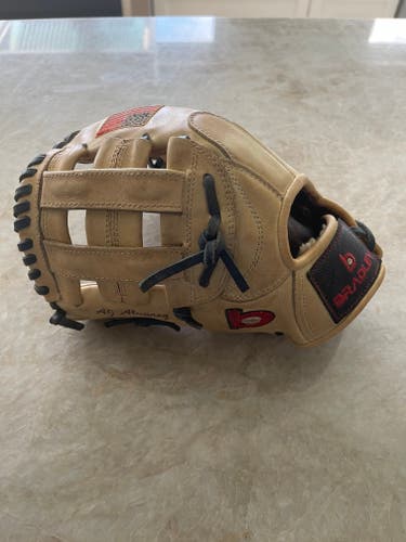 Bradley Igniter - Left Hand Throw Baseball Glove 11.25" H-Web