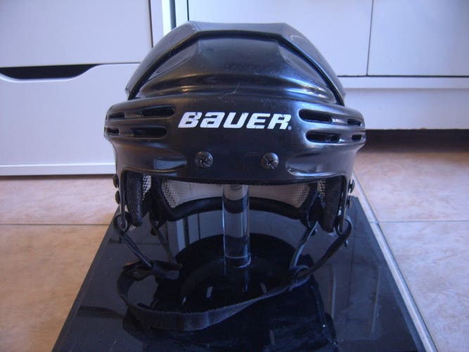 Great Condition Vintage Bauer HH5000 Senior Hockey Helmet sz Large Black Eric Lindros