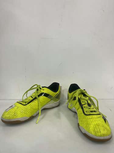 Used Diadora Senior 6 Indoor Soccer Indoor Shoes