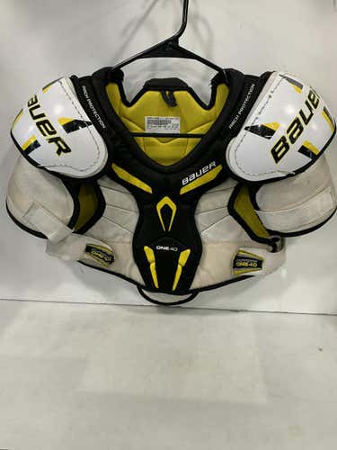 Used Bauer Sup One 40 Sm Hockey Shoulder Pads