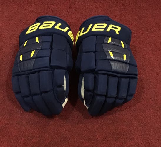 Used Bauer 14" Pro Stock Pro Series Gloves Item#PRS19