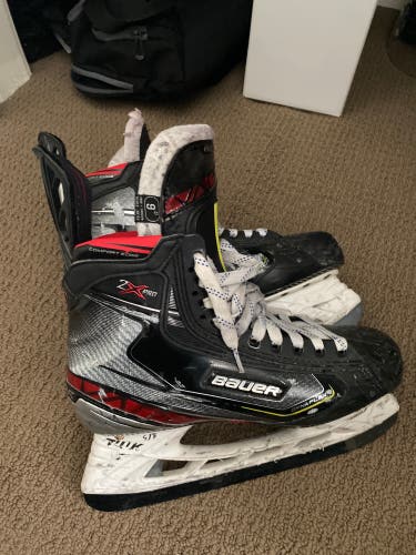 Used Senior Bauer 9 Vapor 2X Pro Hockey Skates