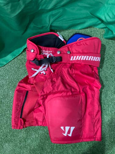 Red Used Junior Large Warrior Covert QRE 3 Hockey Pants