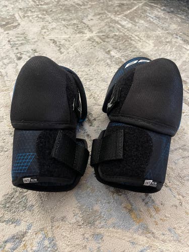 Used Intermediate Bauer X Elbow Pads