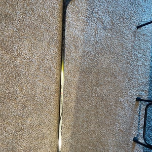 Used Senior Bauer Left Hand P28 Vapor Hyperlite 2 Hockey Stick